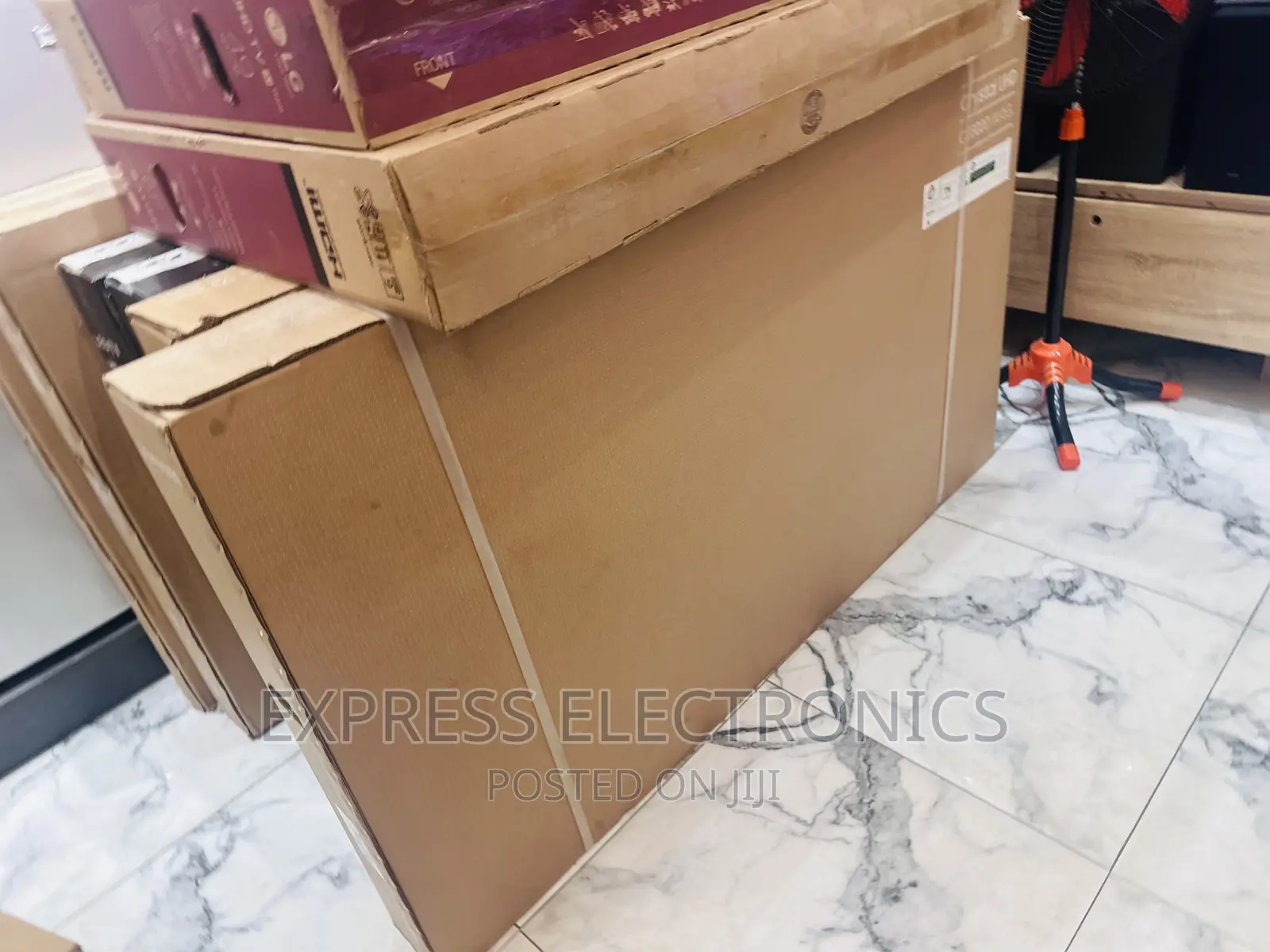 2023 Model New Samsung UHD Smart Glossy 65”Cu8000