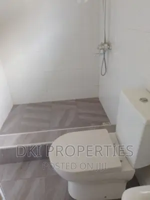 3bdrm House in Dki Properties, Valley View Area for sale