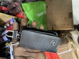 Mercedes Benz Key Holder With Case