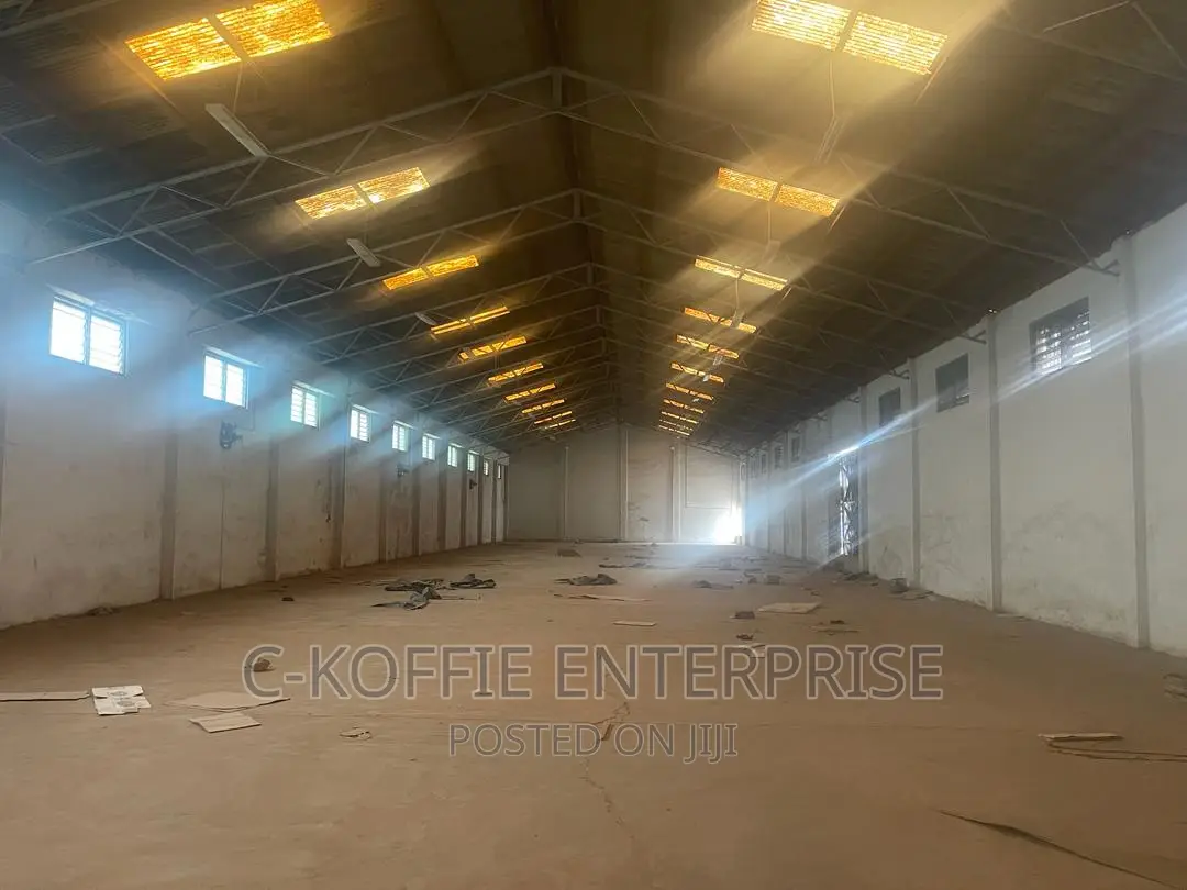 2000 SQM Warehouse at Tema-Tor for Rent