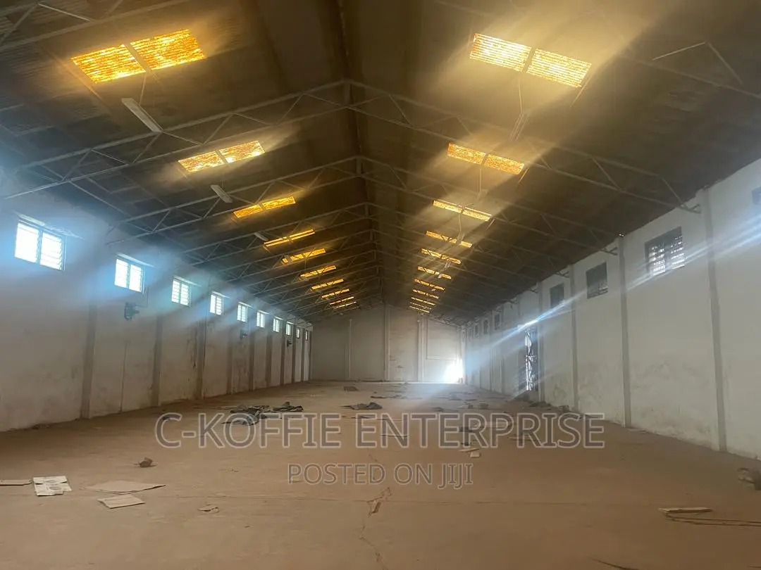 2000 SQM Warehouse at Tema-Tor for Rent