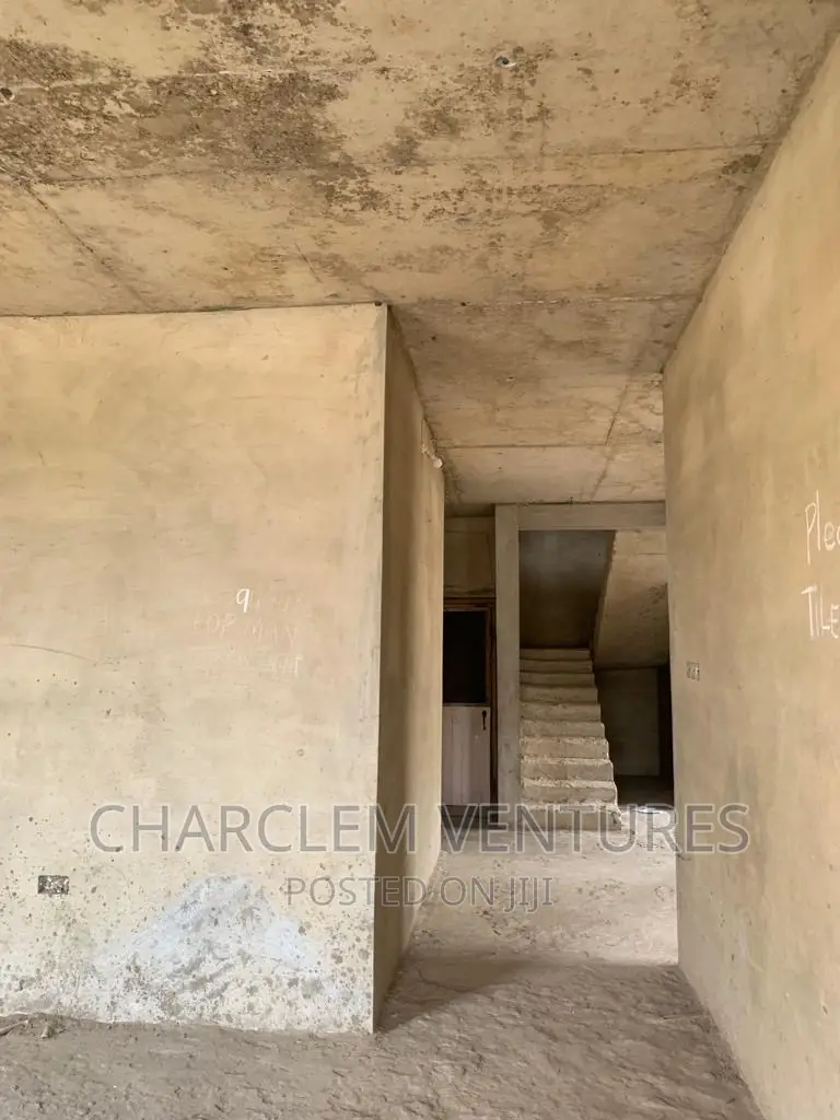 5bdrm House in Charclem Ventures, East Legon for sale