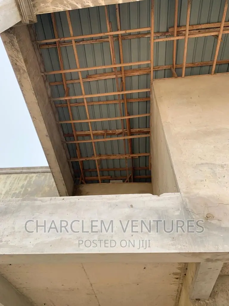 5bdrm House in Charclem Ventures, East Legon for sale