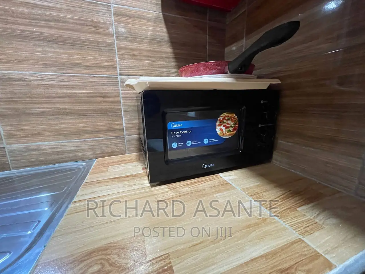 Executive Home With Waterheater for Short Stay at Pokuase
