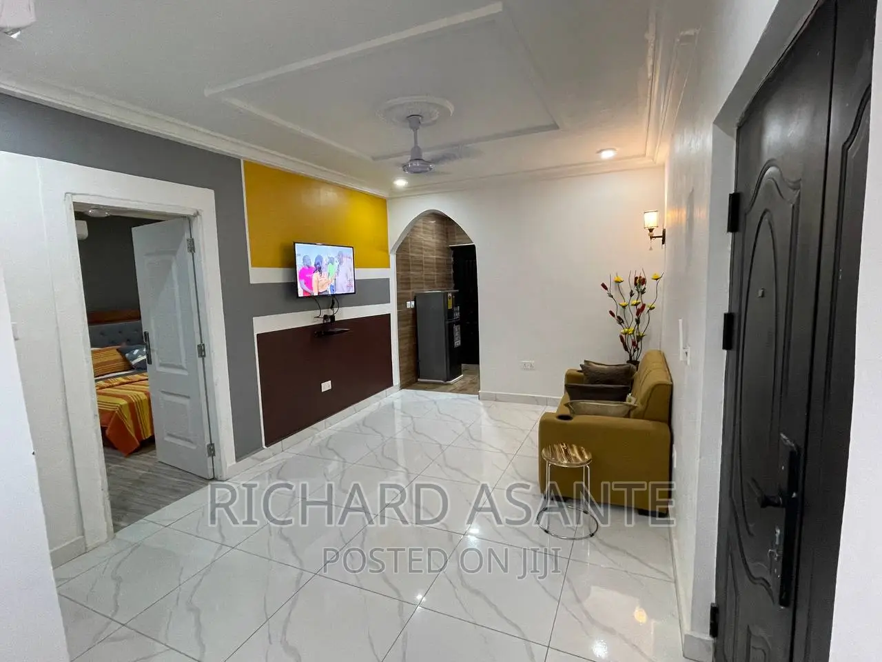Executive Home With Waterheater for Short Stay at Pokuase