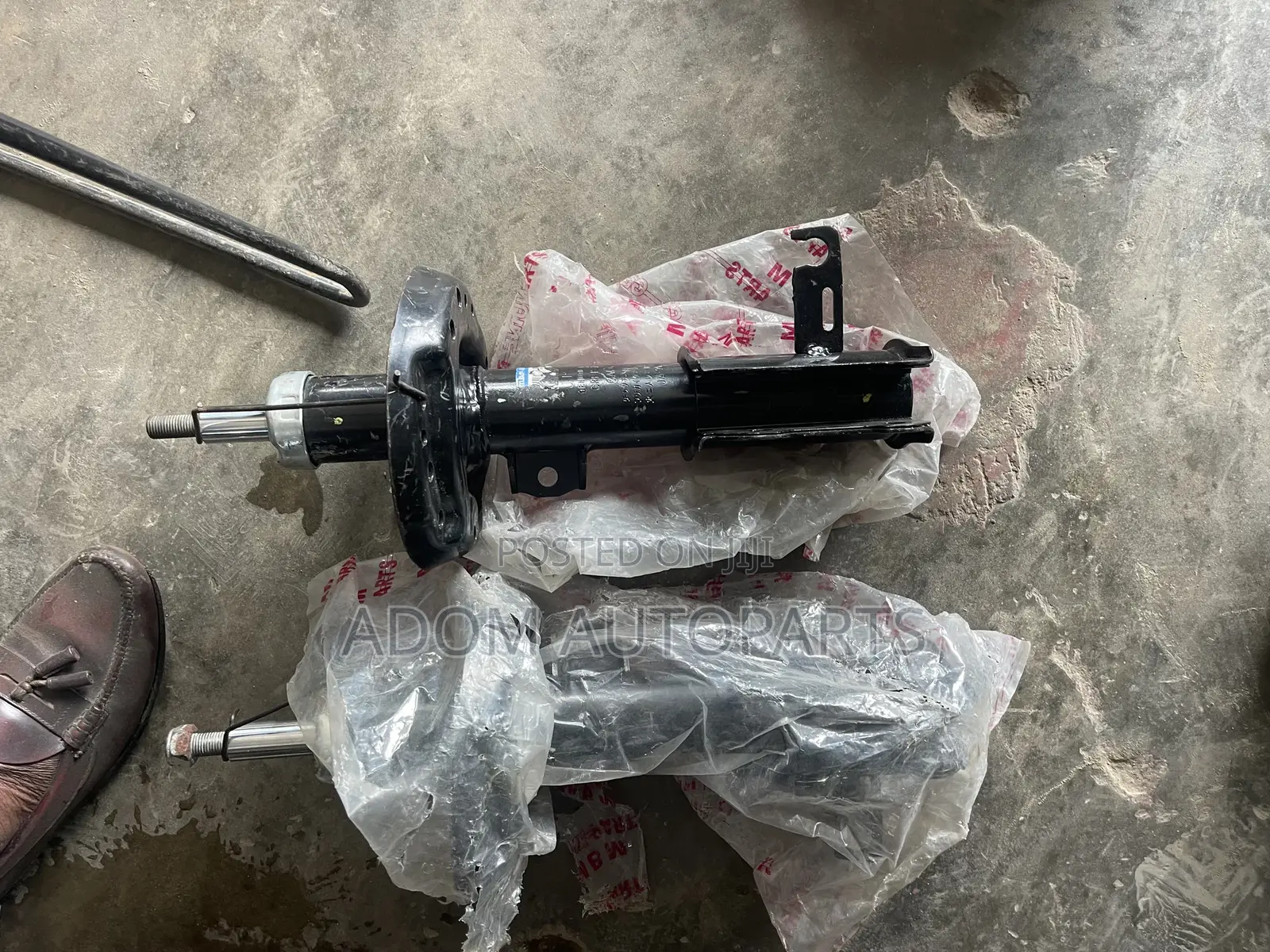 Toyota Camry Spider Avalon Shocks