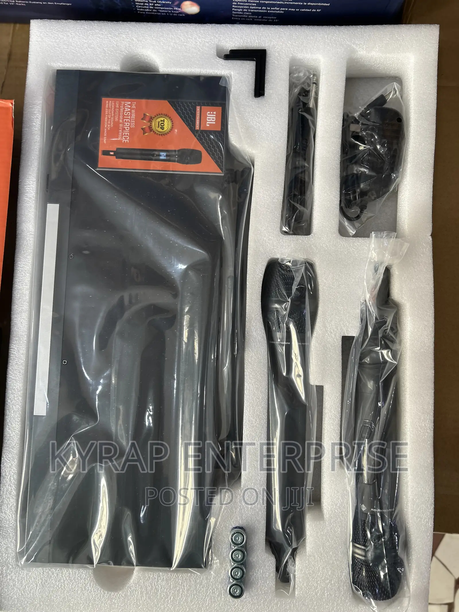 JBL KMC8 Cordless Miccrophone