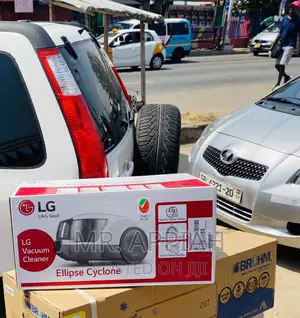 Energy Saving LG Electric Vacumm Cleaner(White/Black).