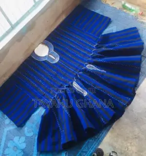 Affordable Quality Beautiful Patterned African Smock for Men