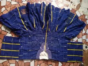 Affordable Quality Beautiful Patterned African Smock for Men