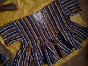 Affordable Men's Fugu With a Hat for Sale in Accra