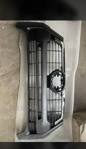 Toyota Hilux 2019,2020,2021,2022,2023 Front Grille/Shells