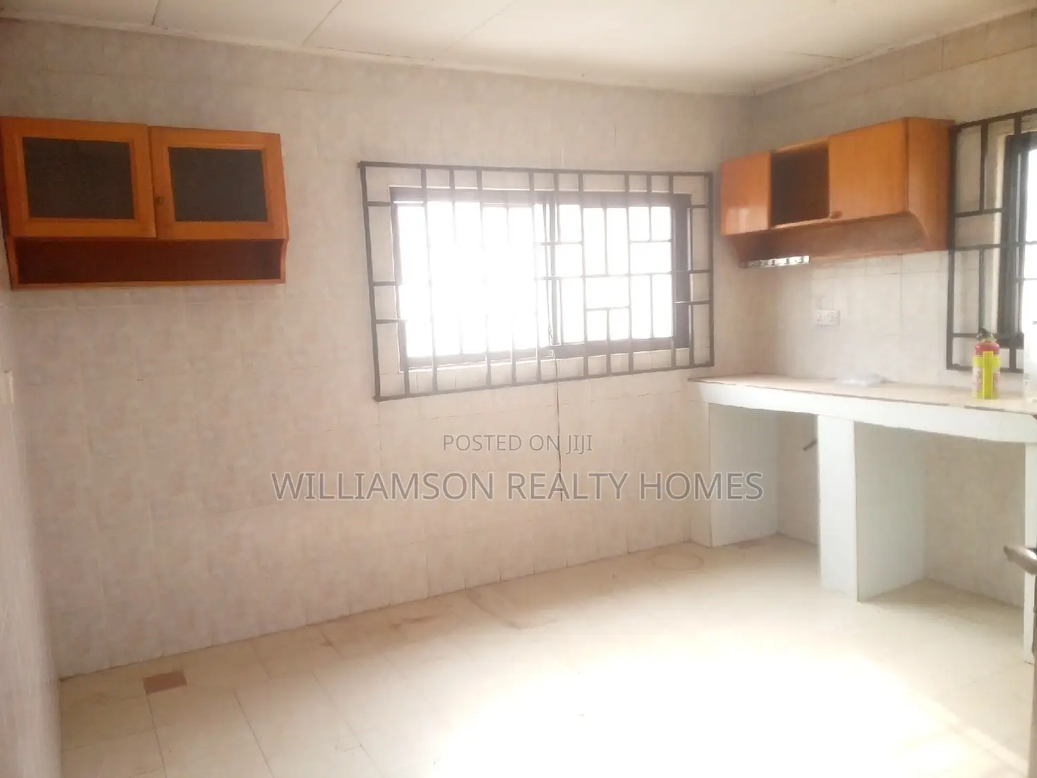 2bdrm House in Hfc Estate, Spintex for rent