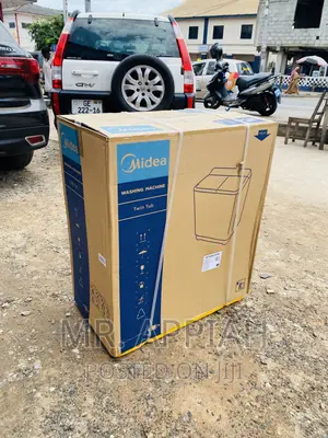 Energy Efficient Midea 7kg Twin Tap Washing Machine.