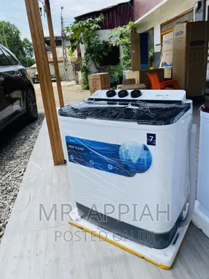 Sealed in Box Midea 7kg Twin Tap Washing Machine.