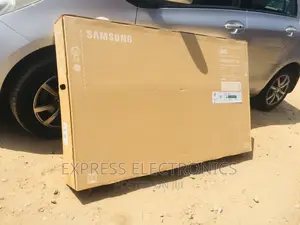 Enjoy Netflix on Samsung UHD Smart Glossy 55”Au7000