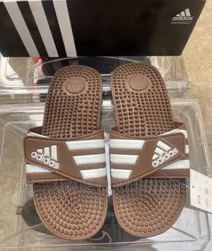 Adidas Massenger