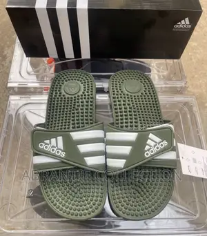 Adidas Massenger