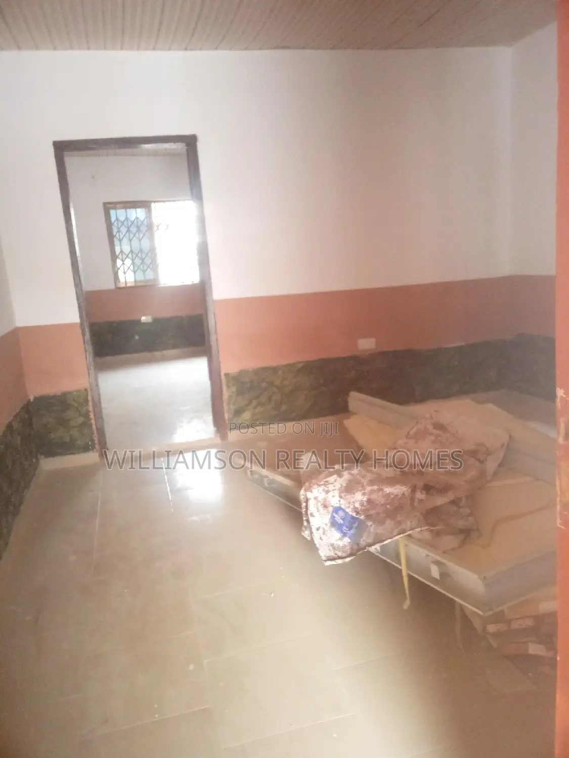 1bdrm Apartment in Community 18, Spintex for rent