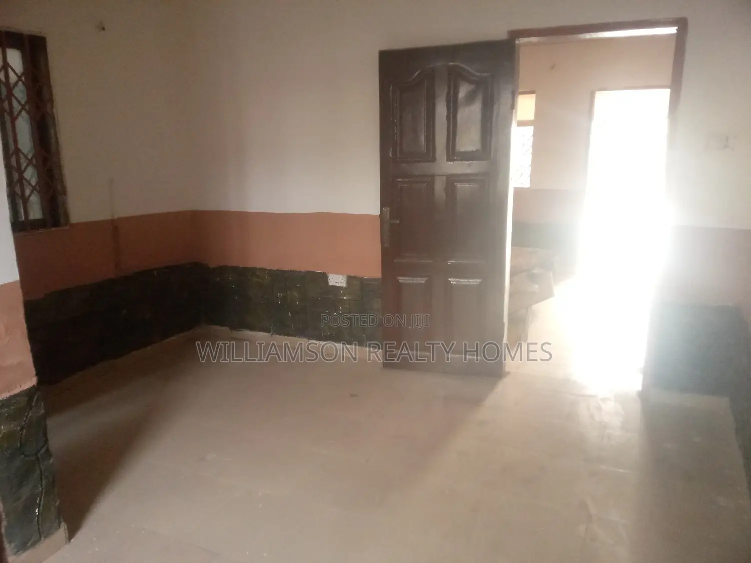 1bdrm Apartment in Community 18, Spintex for rent