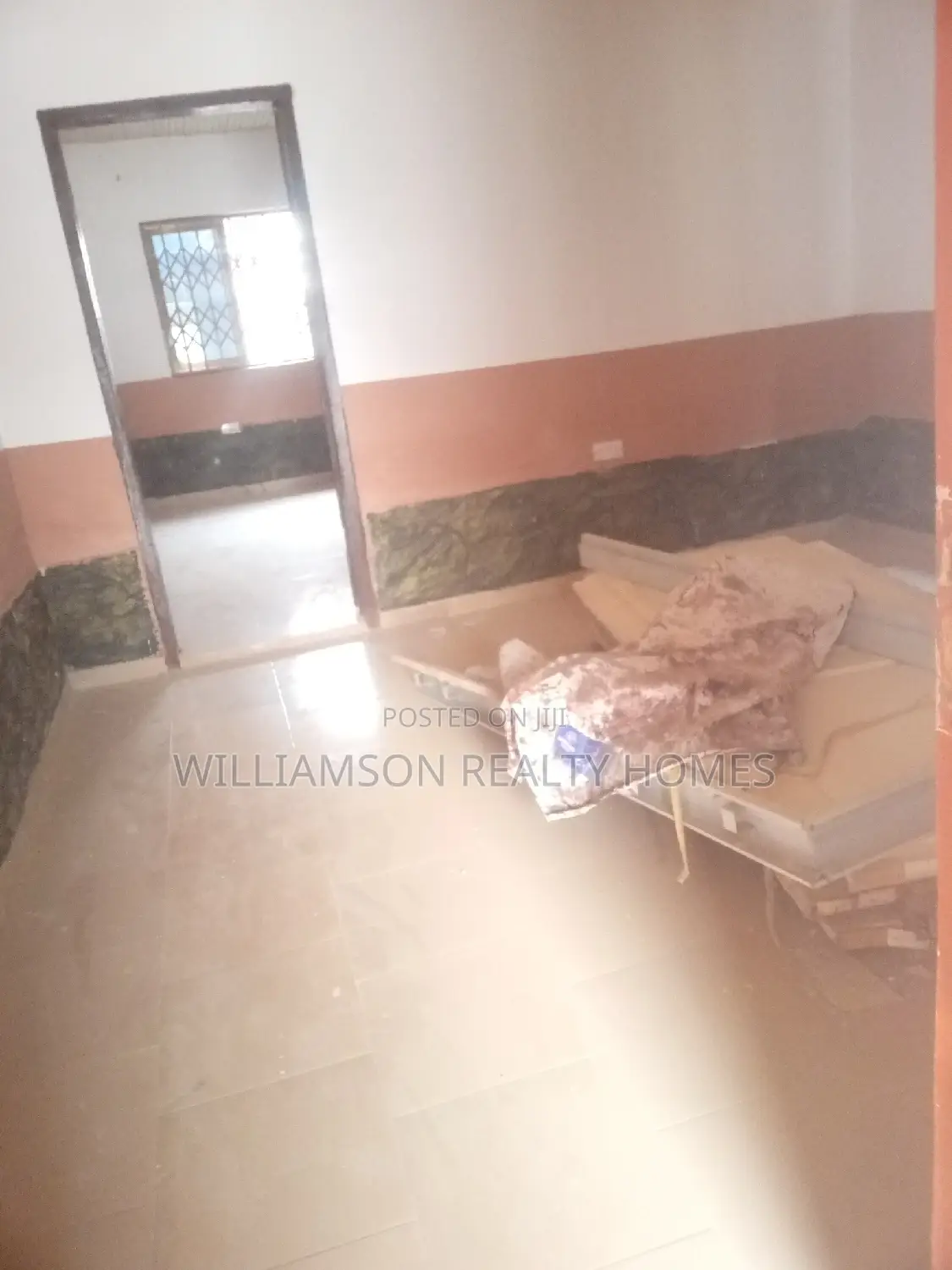 1bdrm Apartment in Community 18, Spintex for rent
