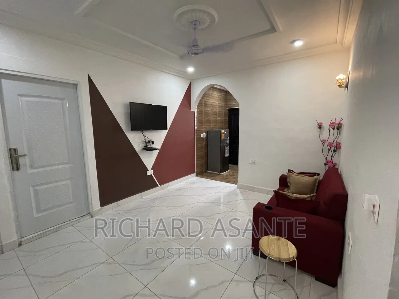 1 Bedrm Exctv House at Pokuase Fise for Short and Long Stay