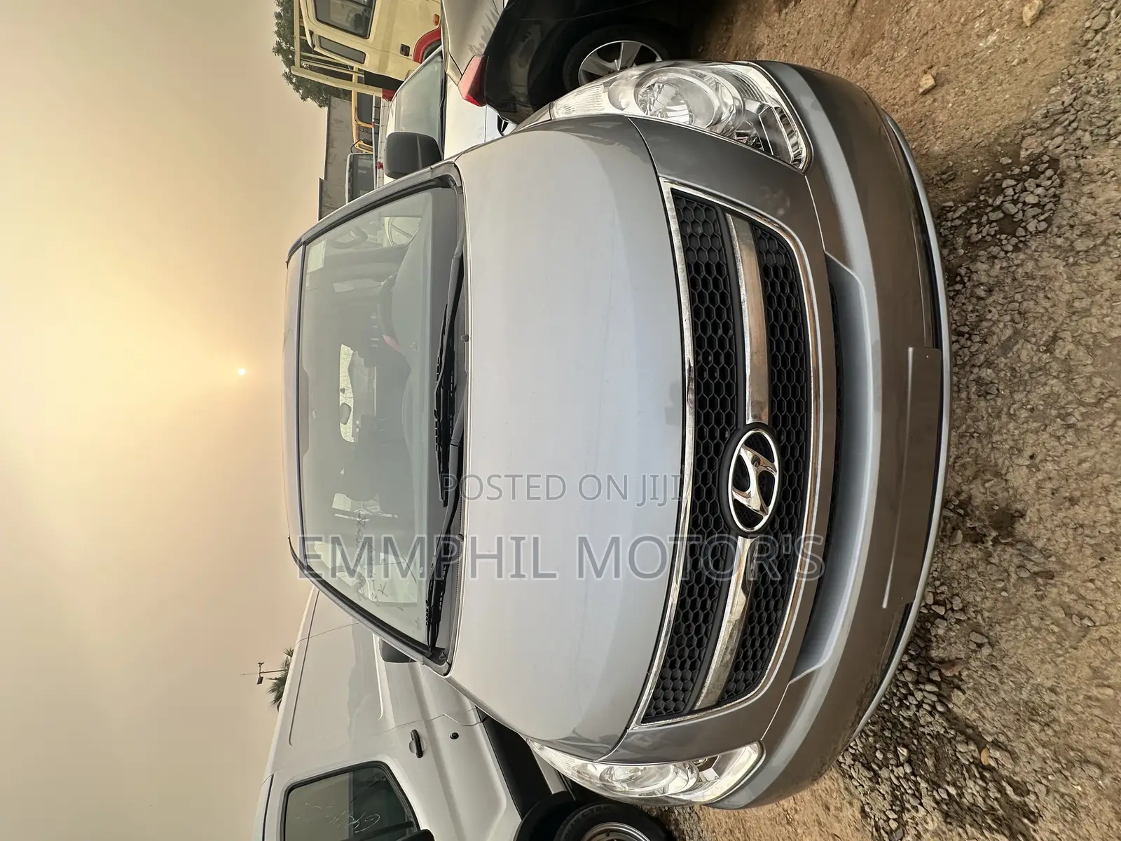 Hyundai Starex 2012 Grey