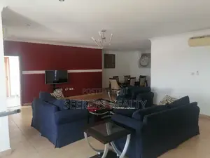 Furnished 3bdrm Apartment in Seekers Realty, Oxford Street for rent