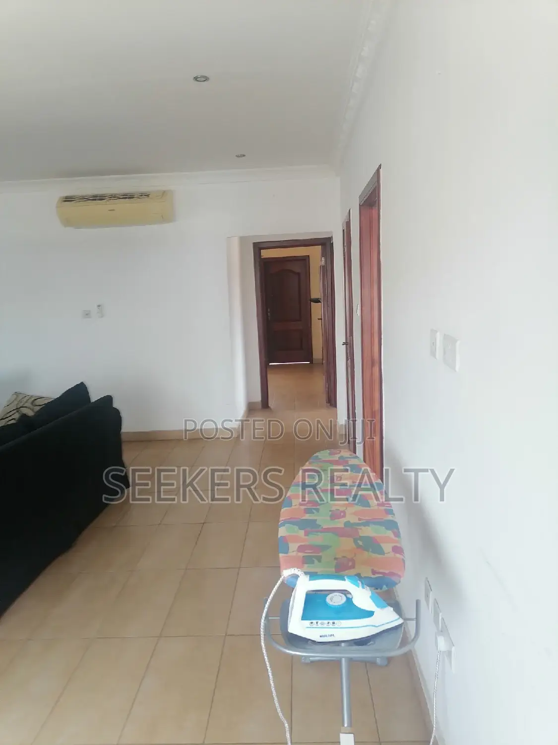 Furnished 3bdrm Apartment in Seekers Realty, Oxford Street for rent