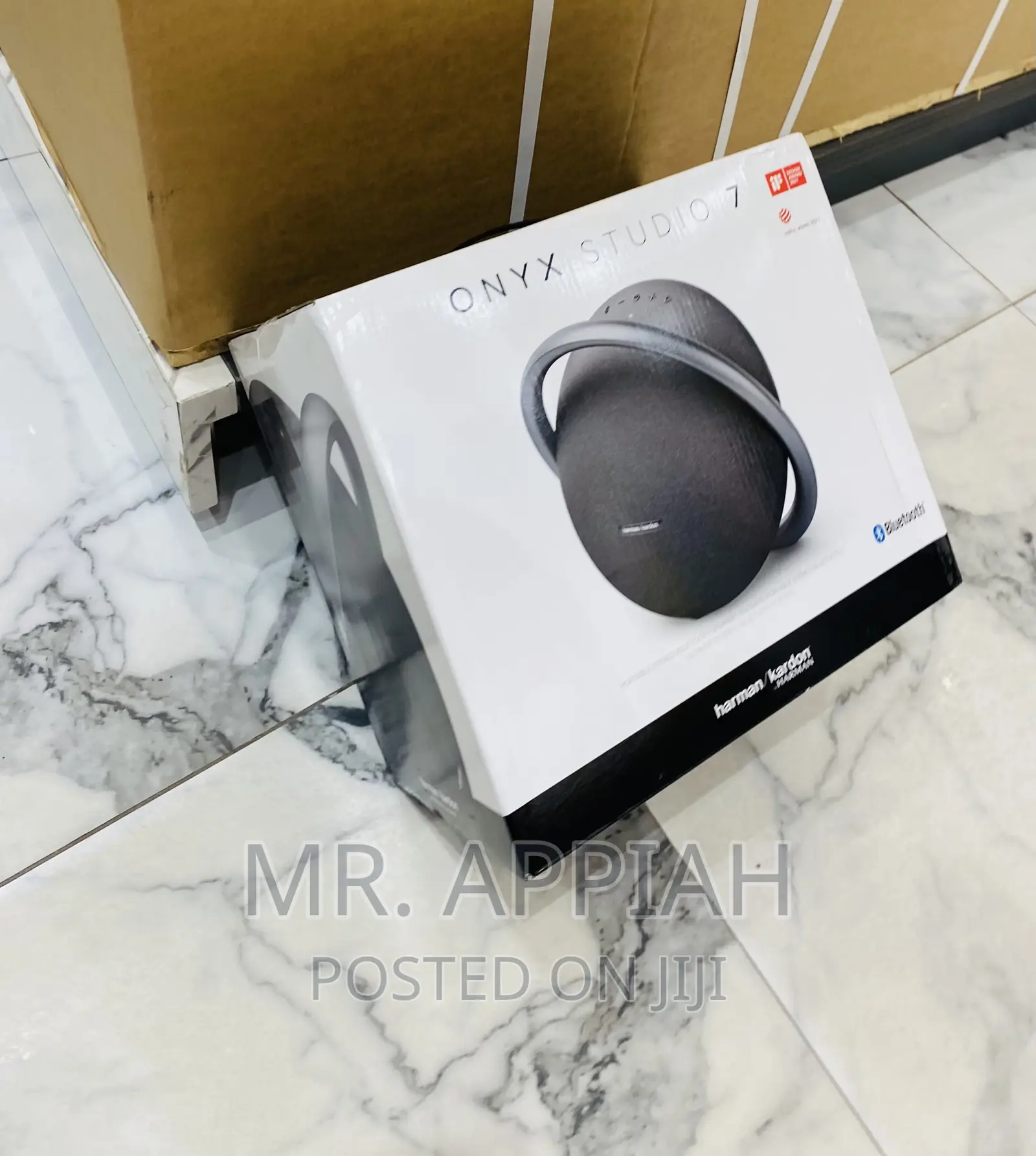 Get Affordable Onyx 7(Black)Portable Bluetooth Speaker