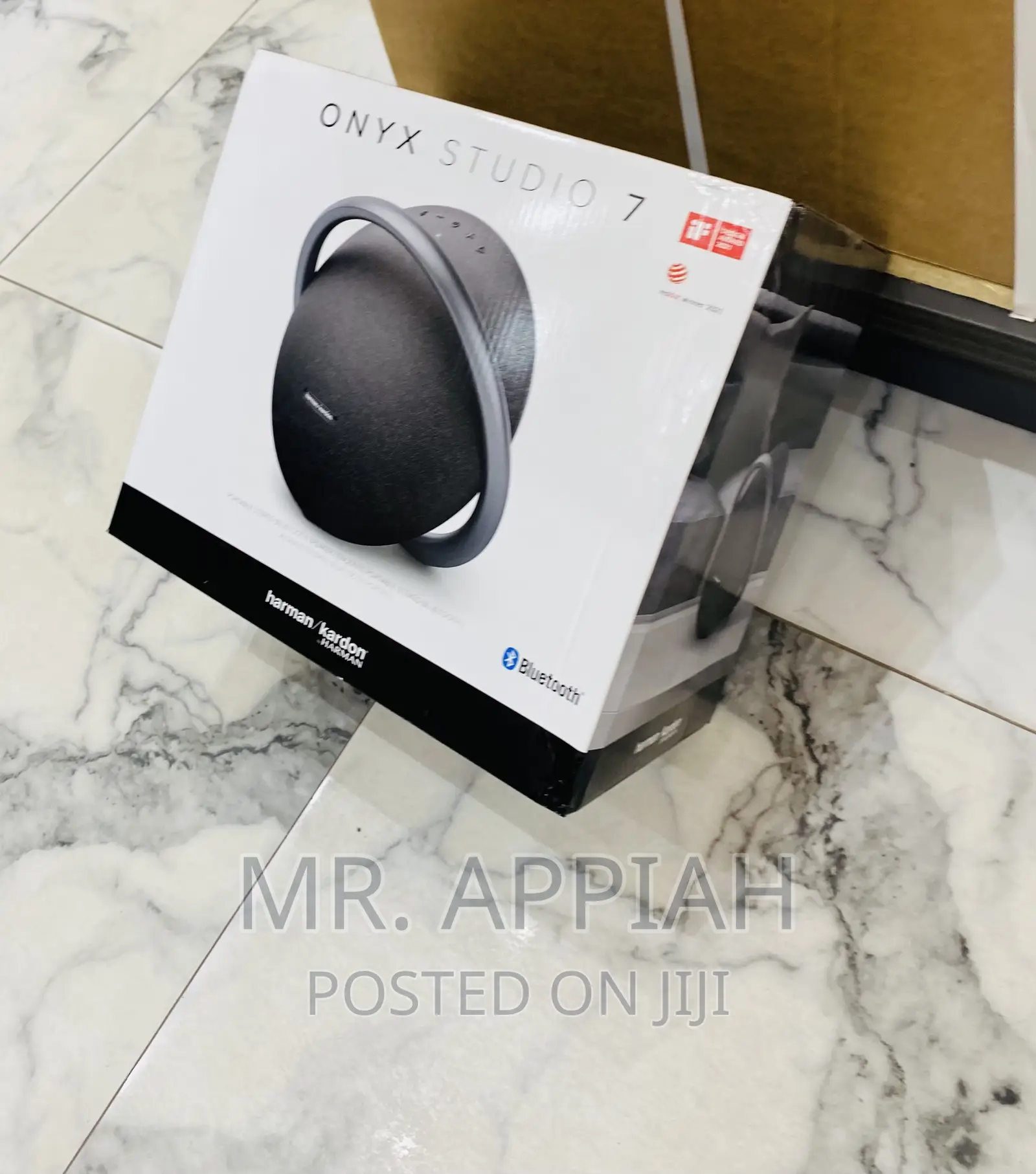 Get Adorable Onyx 7 Portable Bluetooth Speaker,Black