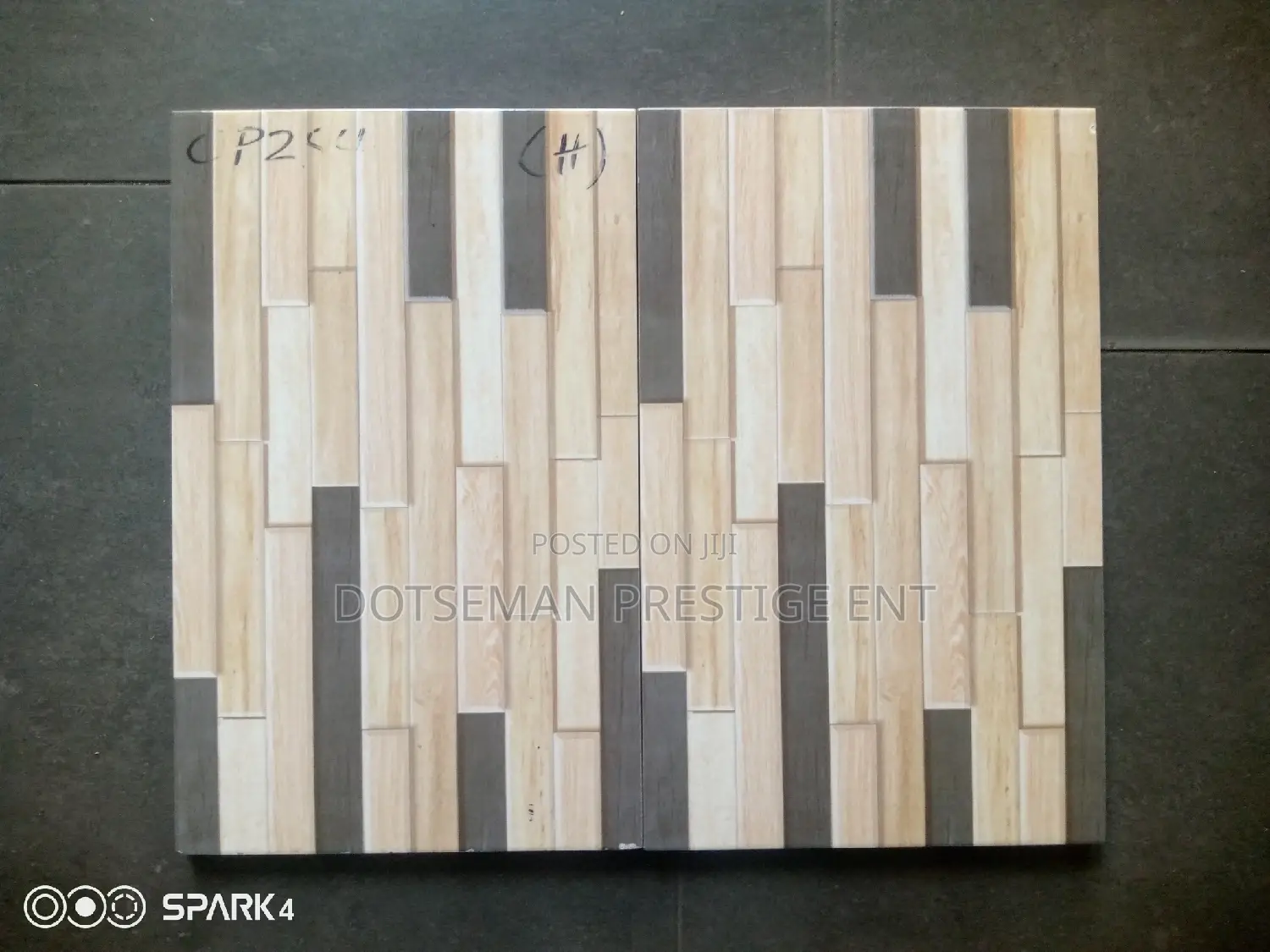 Wall 25 X 40 Tiles