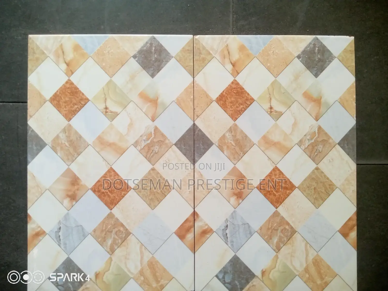 25 X 40 Tiles