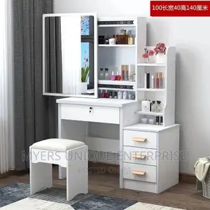 Dressing Mirror / Dresser