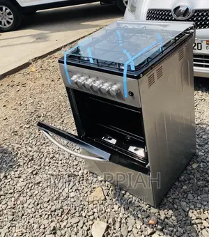 Convenient Volcano 50x50 4 Gas Burner With Glass Lid.