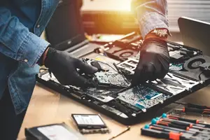 Computer Specialist | IT Technician