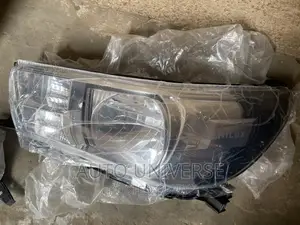 Toyota Hilux 2014 to 2017 Headlight Available