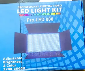 Pro Led 800 Light Kit + Batteries + Charger + Tripod Stand