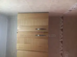 1bdrm Duplex in De-Icons Real Estate, Awutu Senya East Municipal