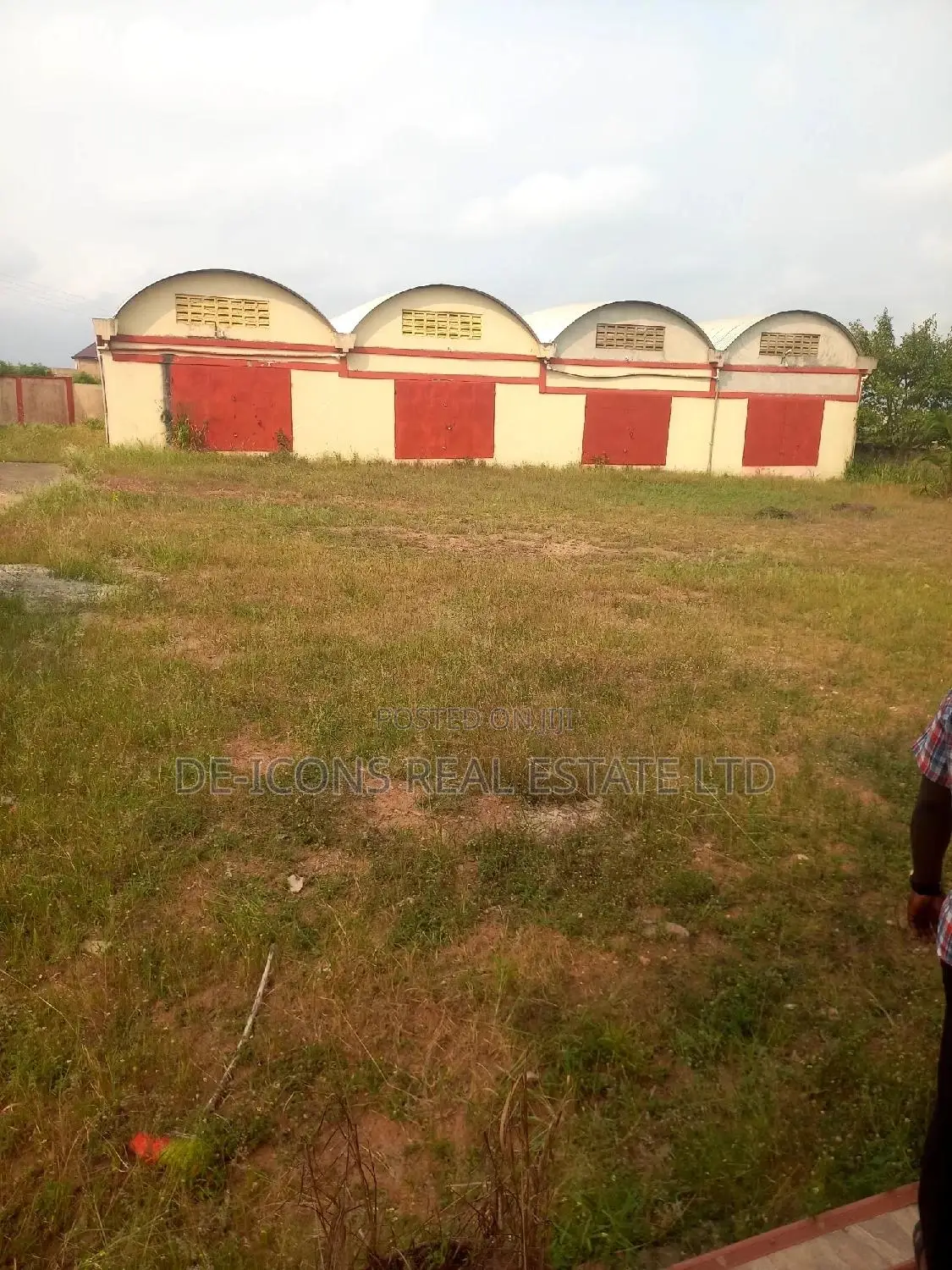 A Mega Warehouse With a One Storey Building for Offices