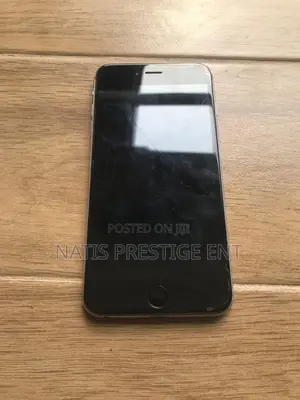 Apple iPhone 6s 64 GB Gray