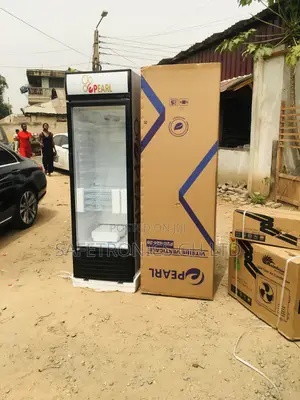 Essential PVC-424 Pearl Glass Singledoor Display Fridge