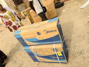 High Density Filter Split R410 Gas Midea 1.5hp AC White