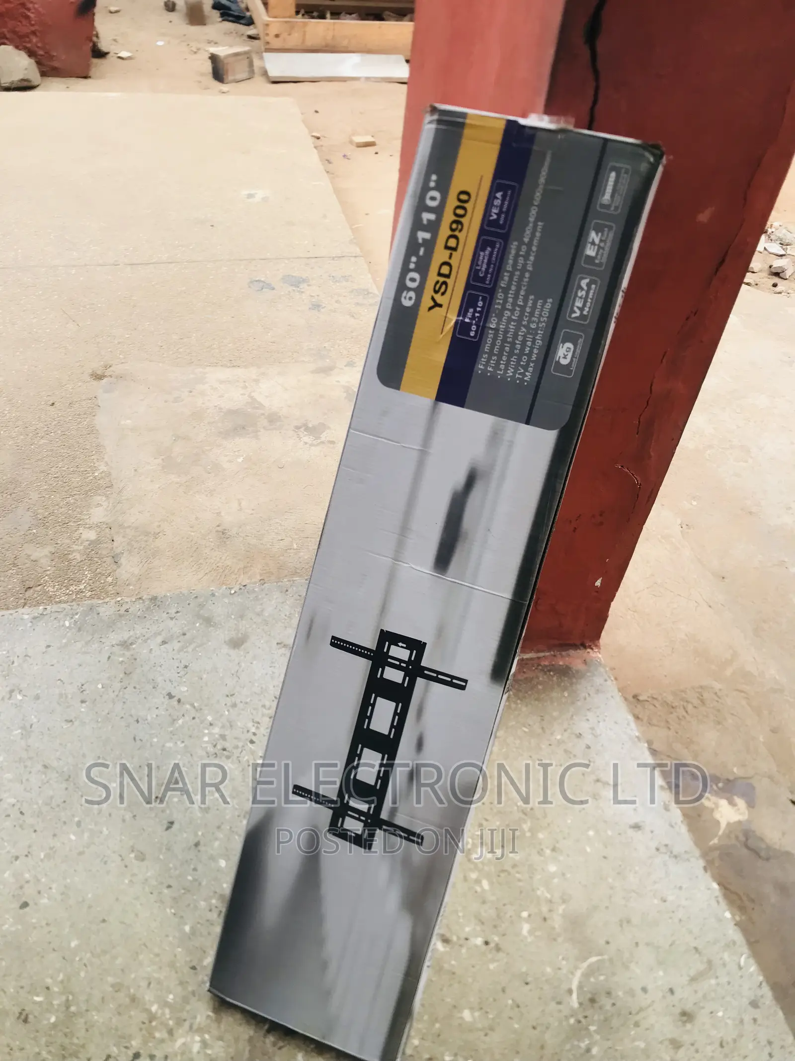 Efficient Heavy-Duty Universal TV Bracket for 60-110 TVS