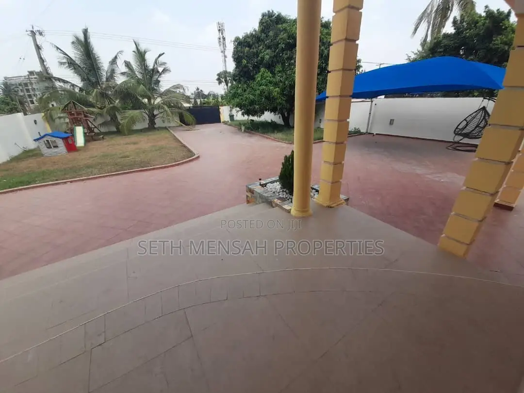 Furnished 4bdrm House in Skm, West Legon for rent