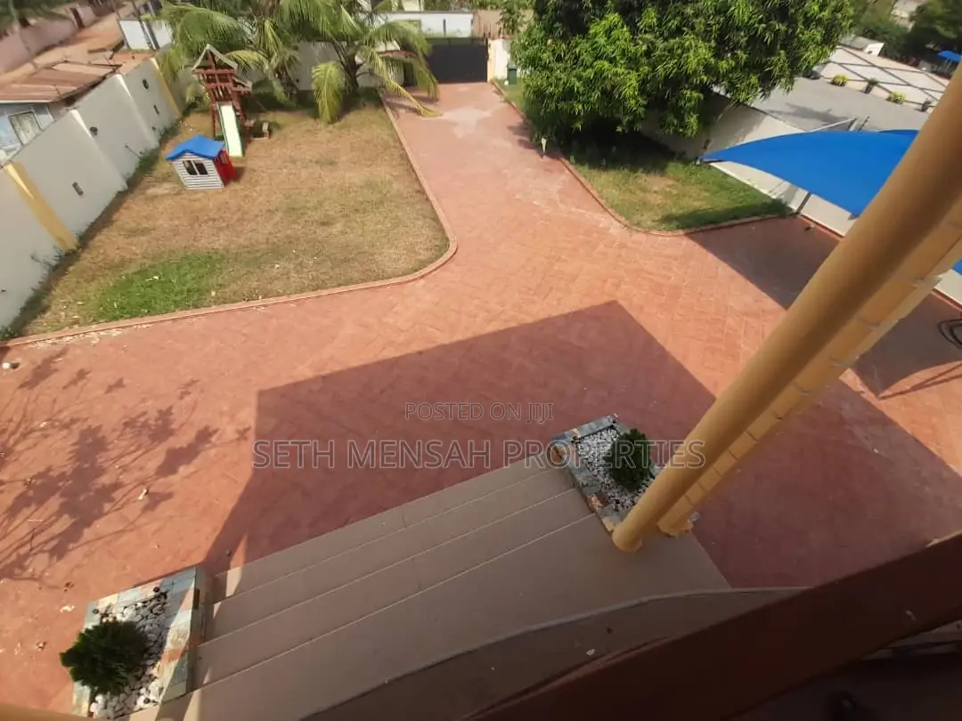Furnished 4bdrm House in Skm, West Legon for rent