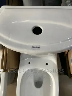 Twyford WC and Basin