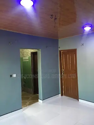 2bdrm Duplex in De-Icons Real Estate, Awutu Senya East Municipal