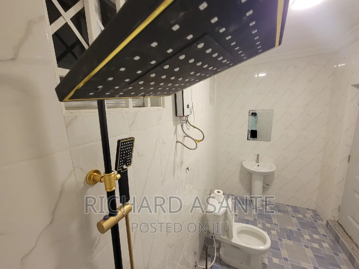 1 Bedroom Short Stay and Vacation Apartment at Pokoasi-Fise