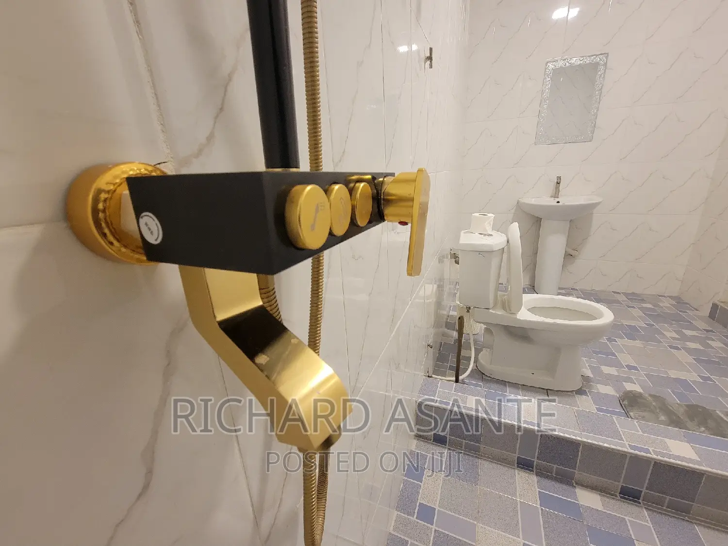 1 Bedroom Short Stay and Vacation Apartment at Pokoasi-Fise